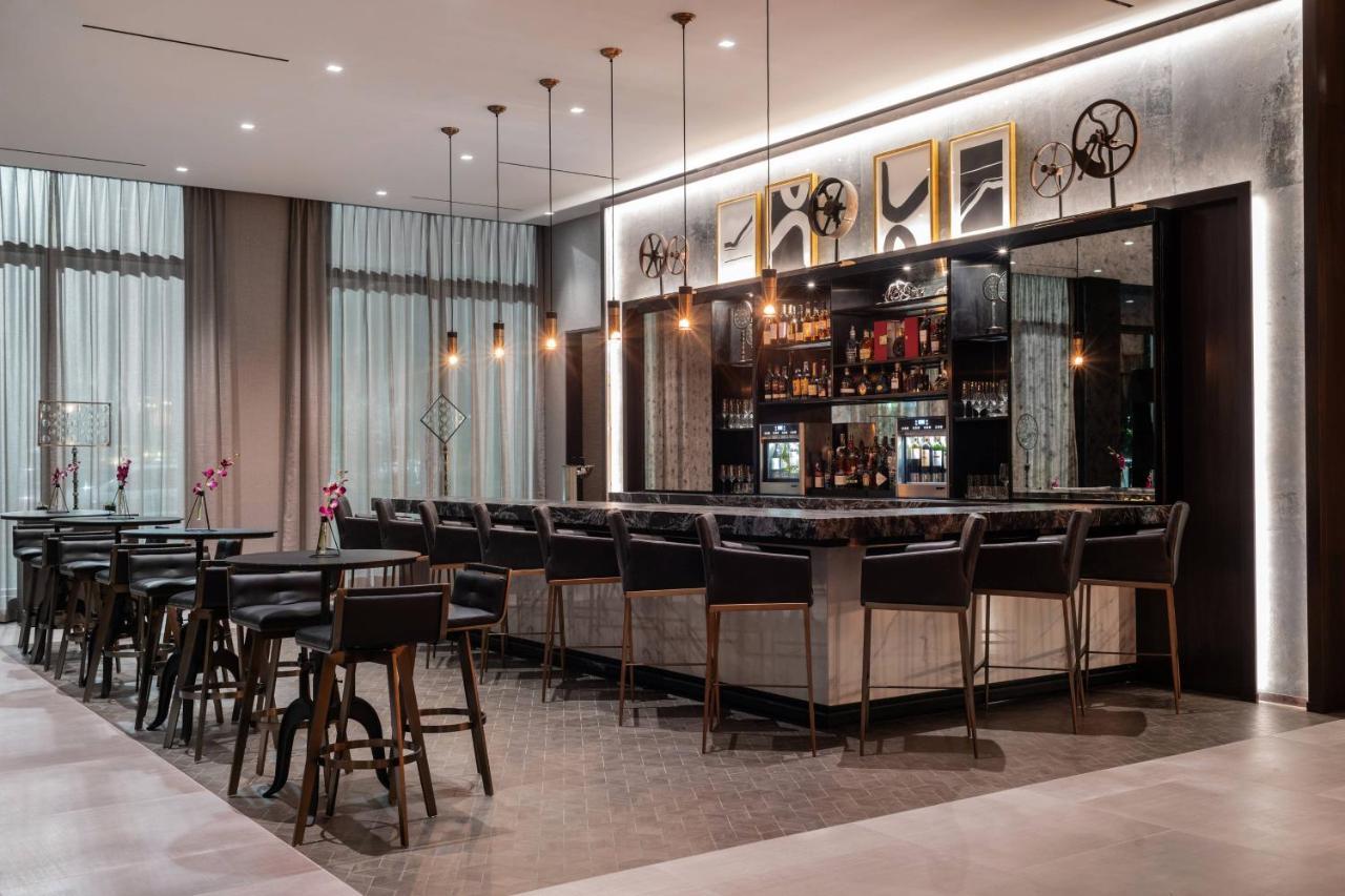 The Row Hotel At Assembly Row, Autograph Collection Сомервилл Экстерьер фото